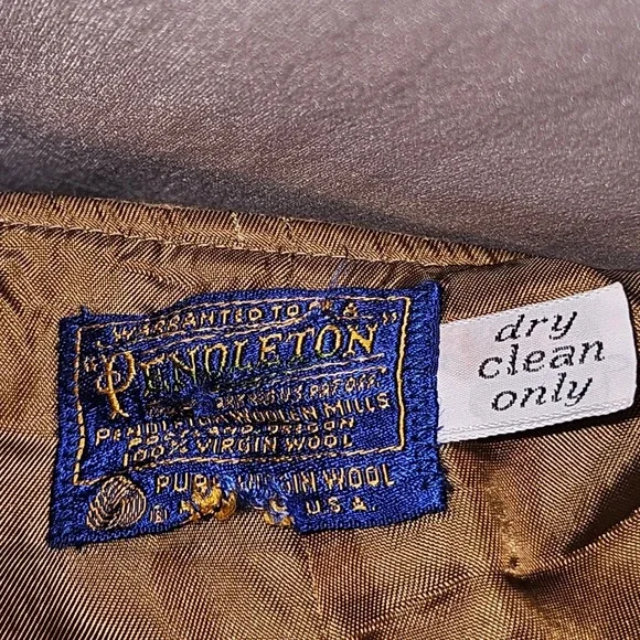 Vintage Pendleton Wool Tan Vest - Picture 3 of 3